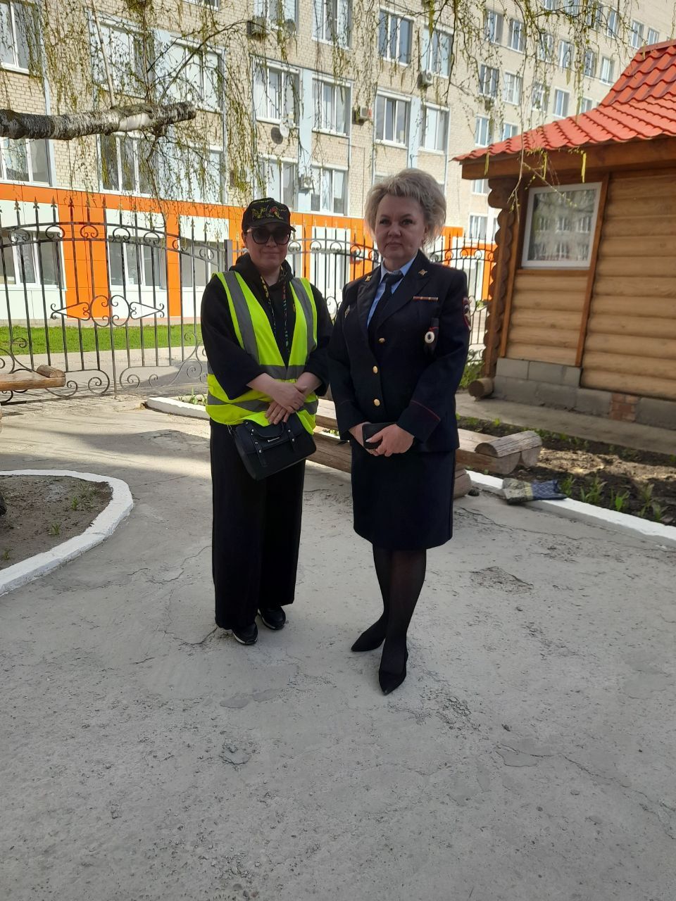 В Заволжском районе во время проведения Пасхи работала народная дружина.